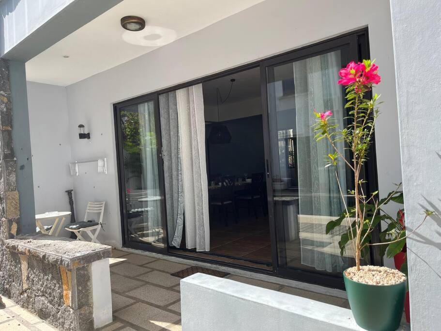 Charmant T4 Avec Vue Piscine Grand Baie Exteriör bild